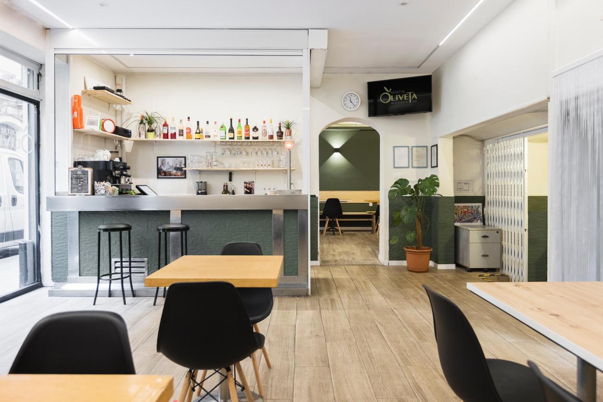 Hostal Oliveta — Foto 1